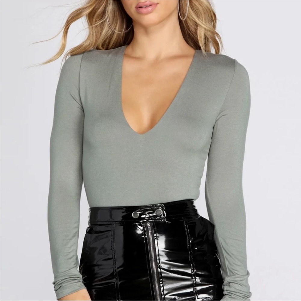 Wilfred Toulouse Bodysuit Size Large Tencel Blend Minimalist Chic Capsule Soft